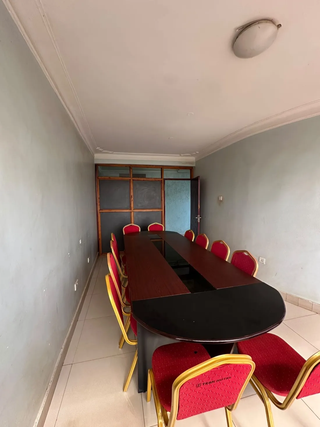 Tesh Hotel conference room